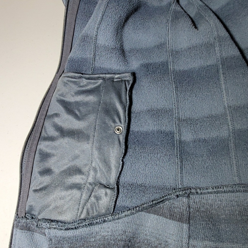 Under Armour Wintersweet Riding Hoody - Picture 7 of 8
